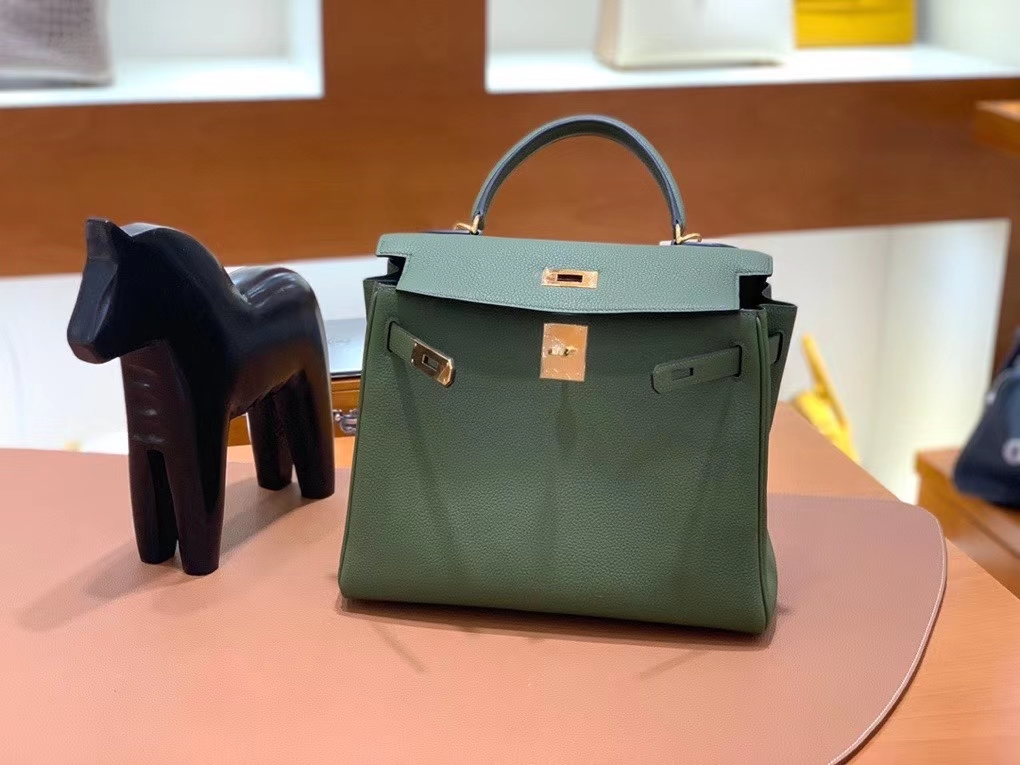 Hermès（爱马仕）Kelly 凯莉包  Togo 丛林绿 28cm 金扣 现货