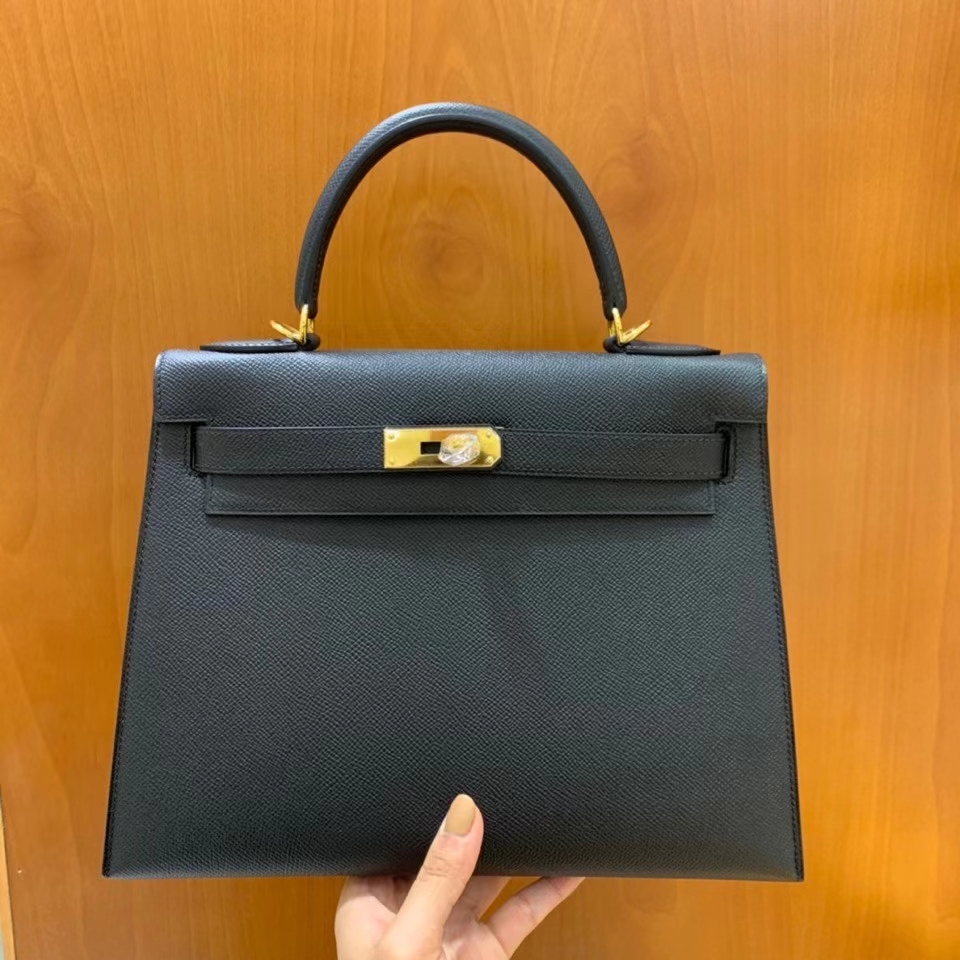 Hermès（爱马仕）Kelly 凯莉包 Epsom皮 黑色 28cm 金扣 现货