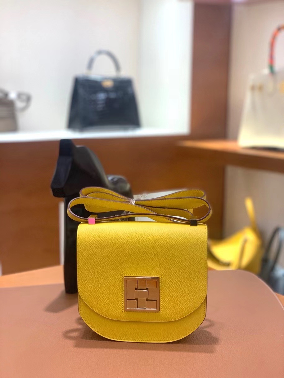 Hermès（爱马仕）Mosaique 马赛克 epsom 那不勒斯黄 17cm 金扣 现货