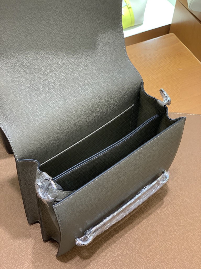 Hermès（爱马仕）Roulis 猪鼻子 evercolor 沥青灰 23cm 银扣 现货