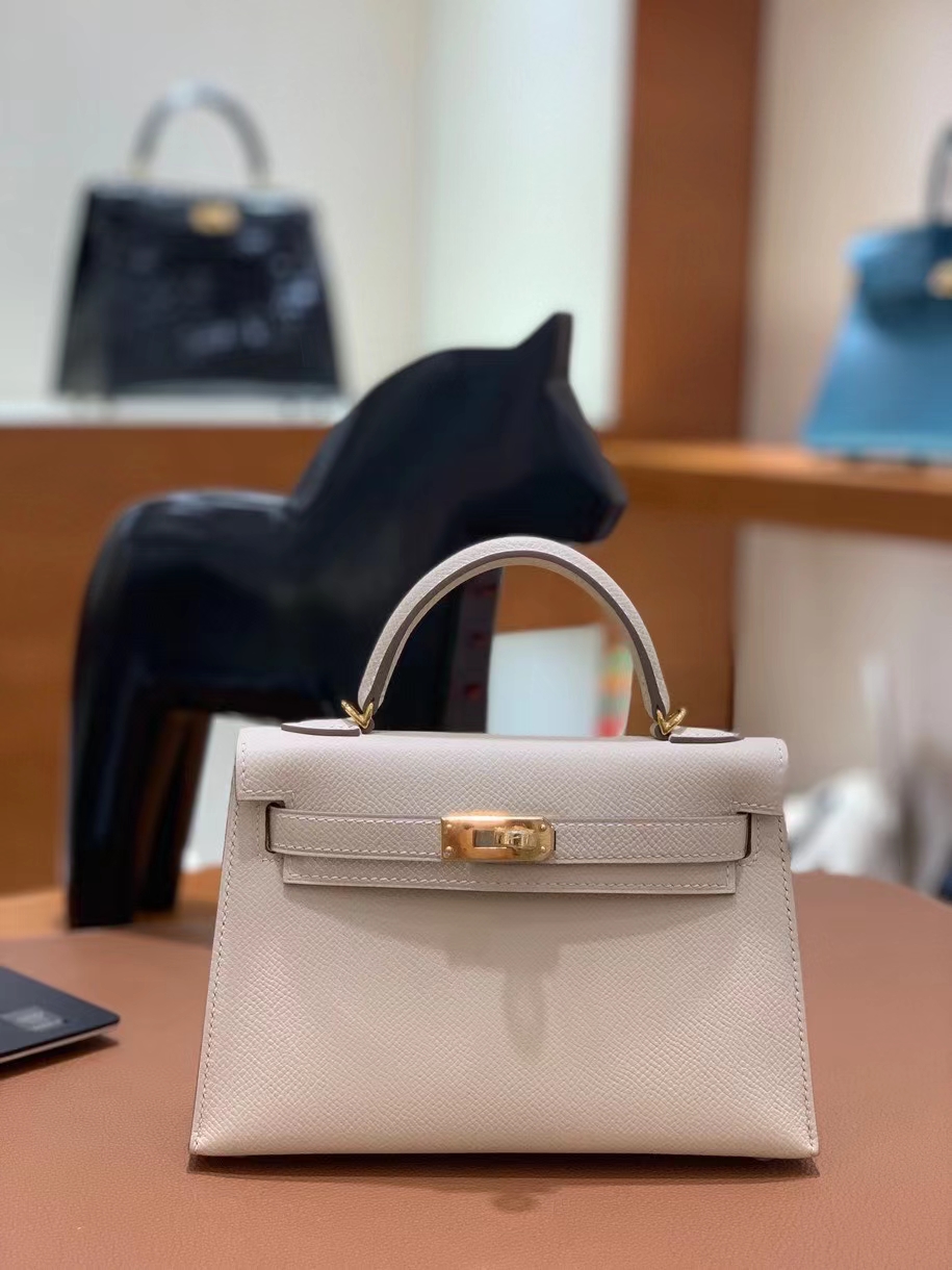 Hermès（爱马仕）epsom 奶昔白 minikelly 19cm 金扣 现货