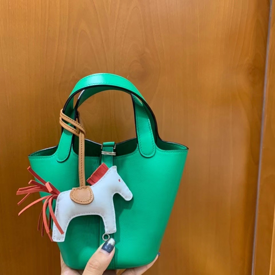 Hermès（爱马仕）Picotin 菜篮子 swift皮 1K竹子绿 14cm 银扣 现货