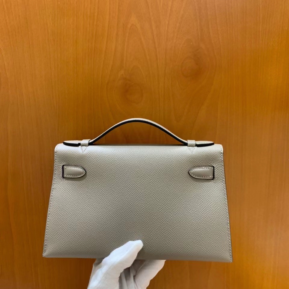 Hermès（爱马仕）Epsom 沥青灰 miniKelly 22cm 银扣 现货