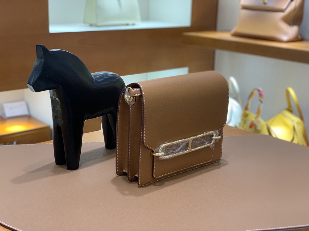 Hermès（爱马仕）Roulis 猪鼻子 evercolor 金棕色 23cm 金扣 现货