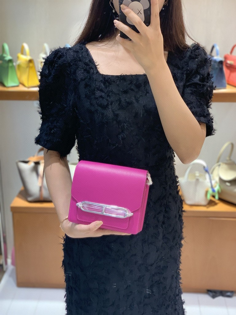 Hermès（爱马仕）Roulis 猪鼻子 evercolor 玫瑰紫 18cm 银扣 现货