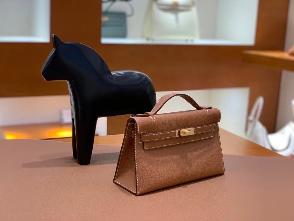 Hermès（爱马仕）Epsom 金棕色 miniKelly 22cm 金扣 现货