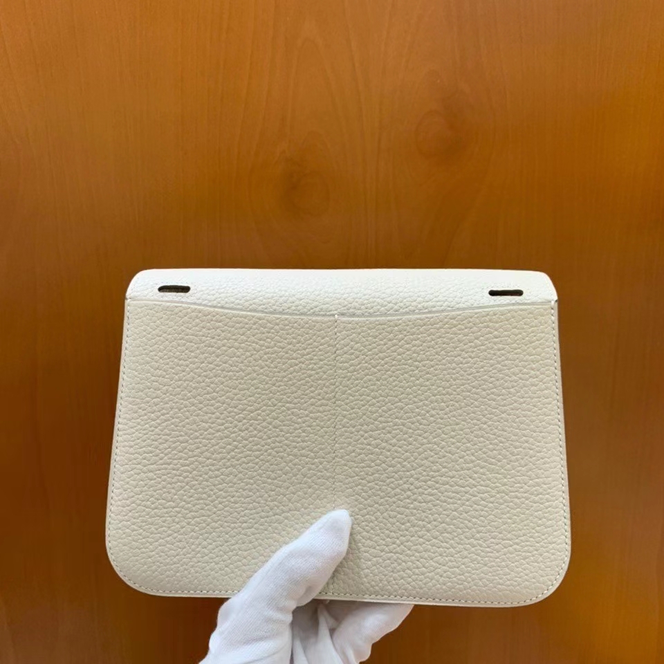 Hermès（爱马仕）TC 奶昔白 Halzan 22cm 银扣 现货
