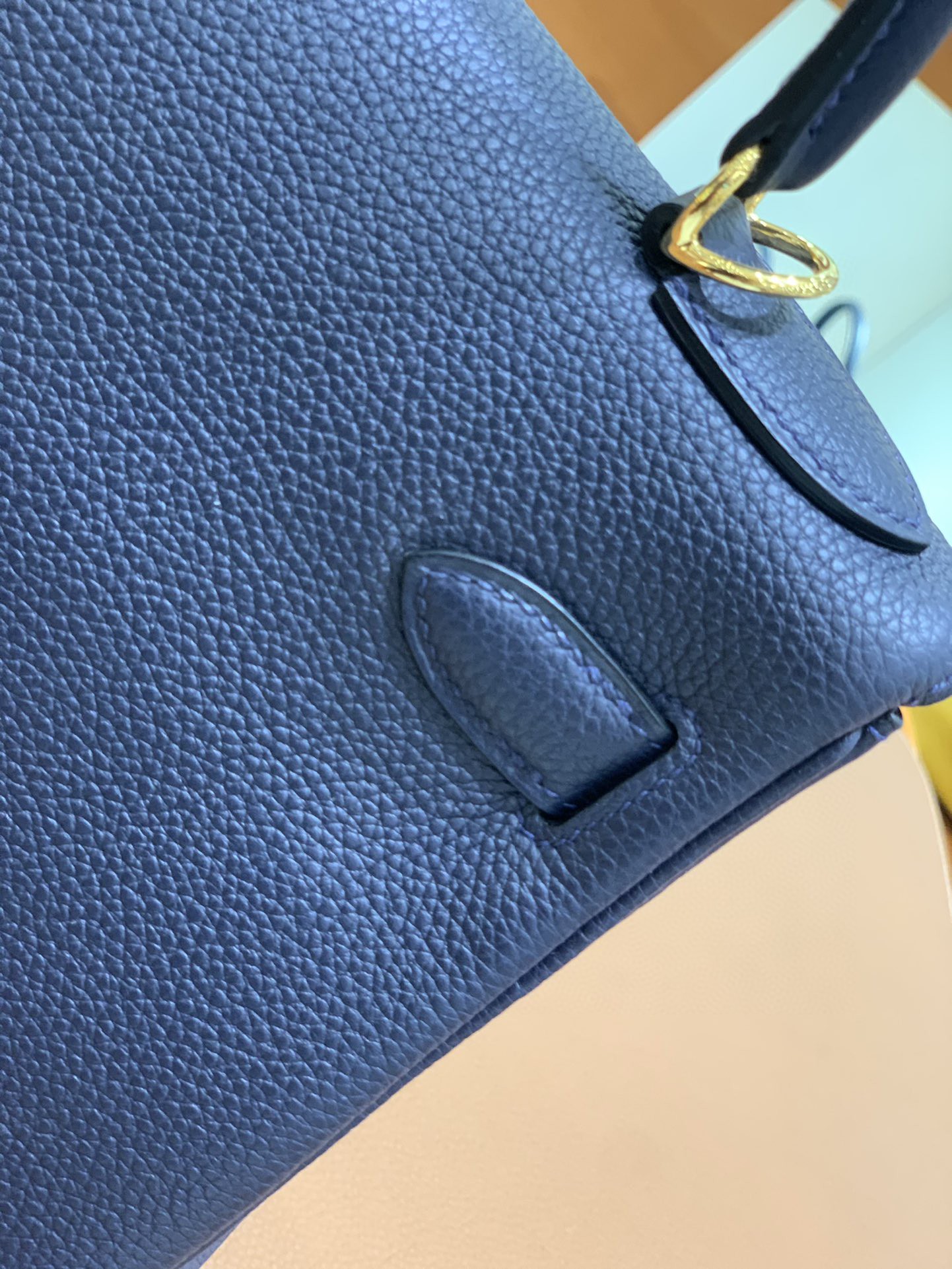 Hermès（爱马仕）Kelly 凯莉包 Togo 午夜蓝 金扣 28cm