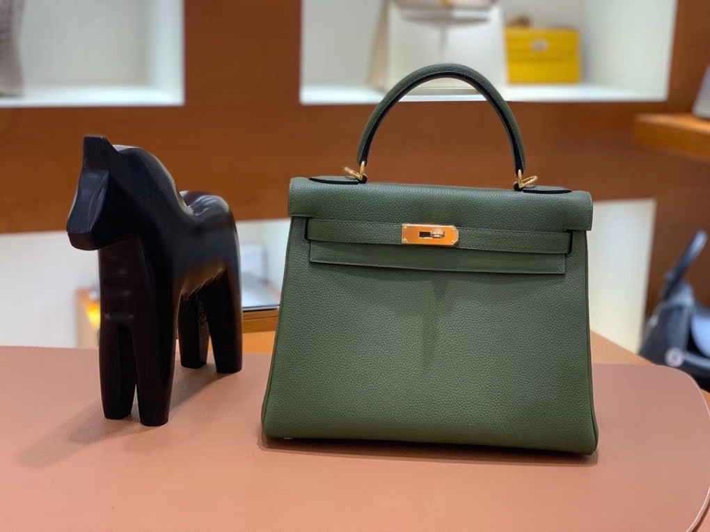 Hermès（爱马仕）Kelly 凯莉包 Togo 丛林绿 金扣 28cm
