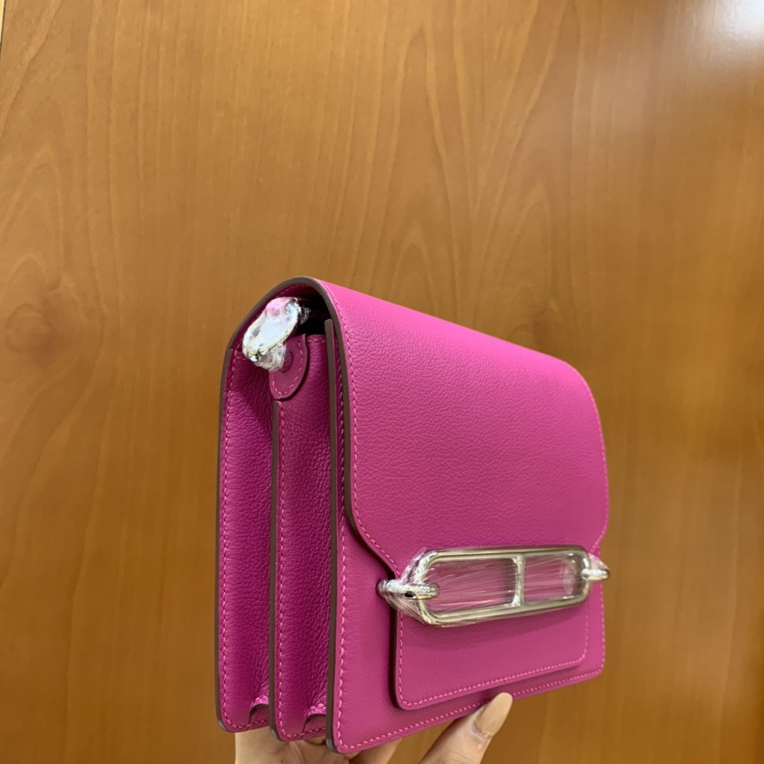 Hermès（爱马仕）Roulis 猪鼻子 evercolor 玫瑰紫 18cm 银扣 现货