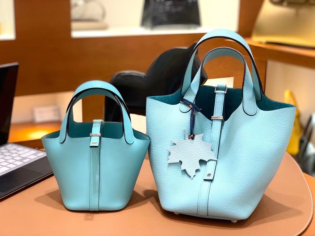 Hermès（爱马仕）Picotin 菜篮子 swift皮 3P马卡龙蓝 14cm 银扣 现货