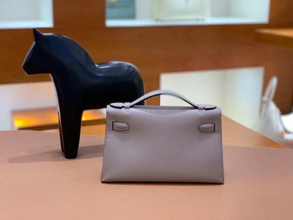 Hermès（爱马仕）Epsom 沥青灰 miniKelly 22cm 银扣 现货