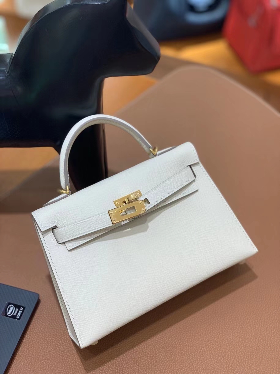 Hermès（爱马仕）epsom 奶昔白 minikelly 19cm 金扣 现货