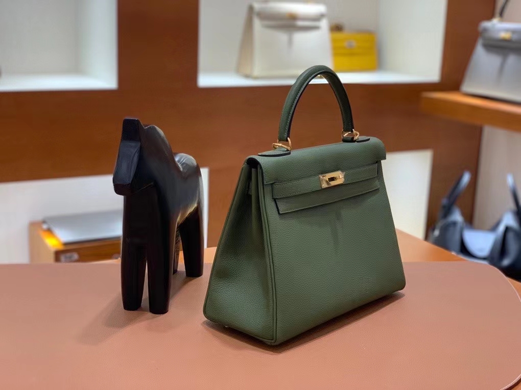 Hermès（爱马仕）Kelly 凯莉包 Togo 丛林绿 金扣 28cm