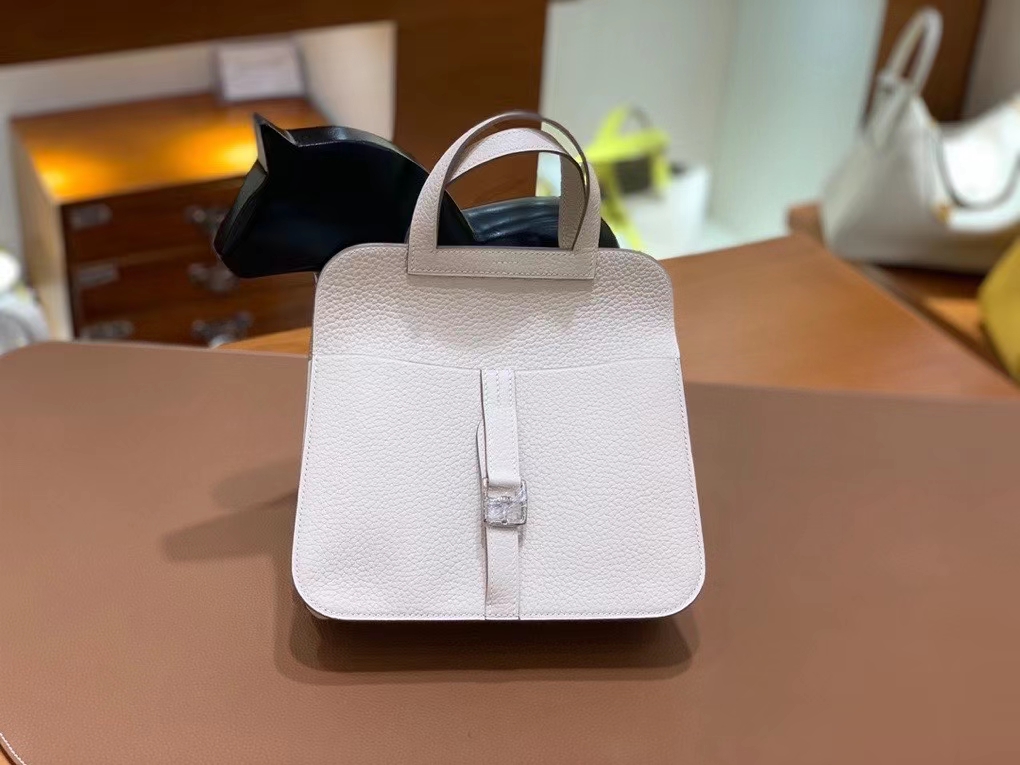 Hermès（爱马仕）TC 奶昔白 Halzan 22cm 银扣 现货