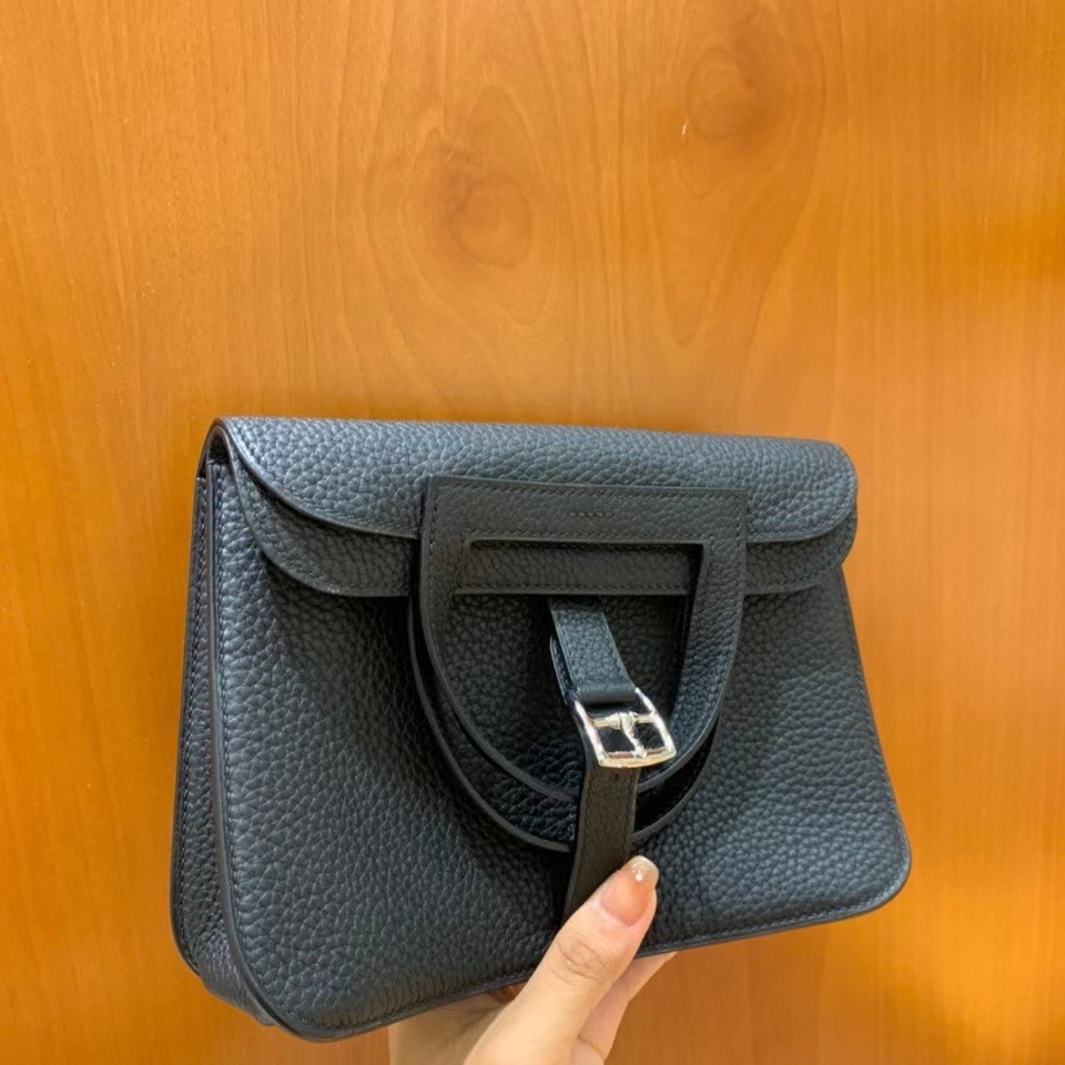 Hermès（爱马仕）TC 黑色 Halzan 22cm 银扣 现货