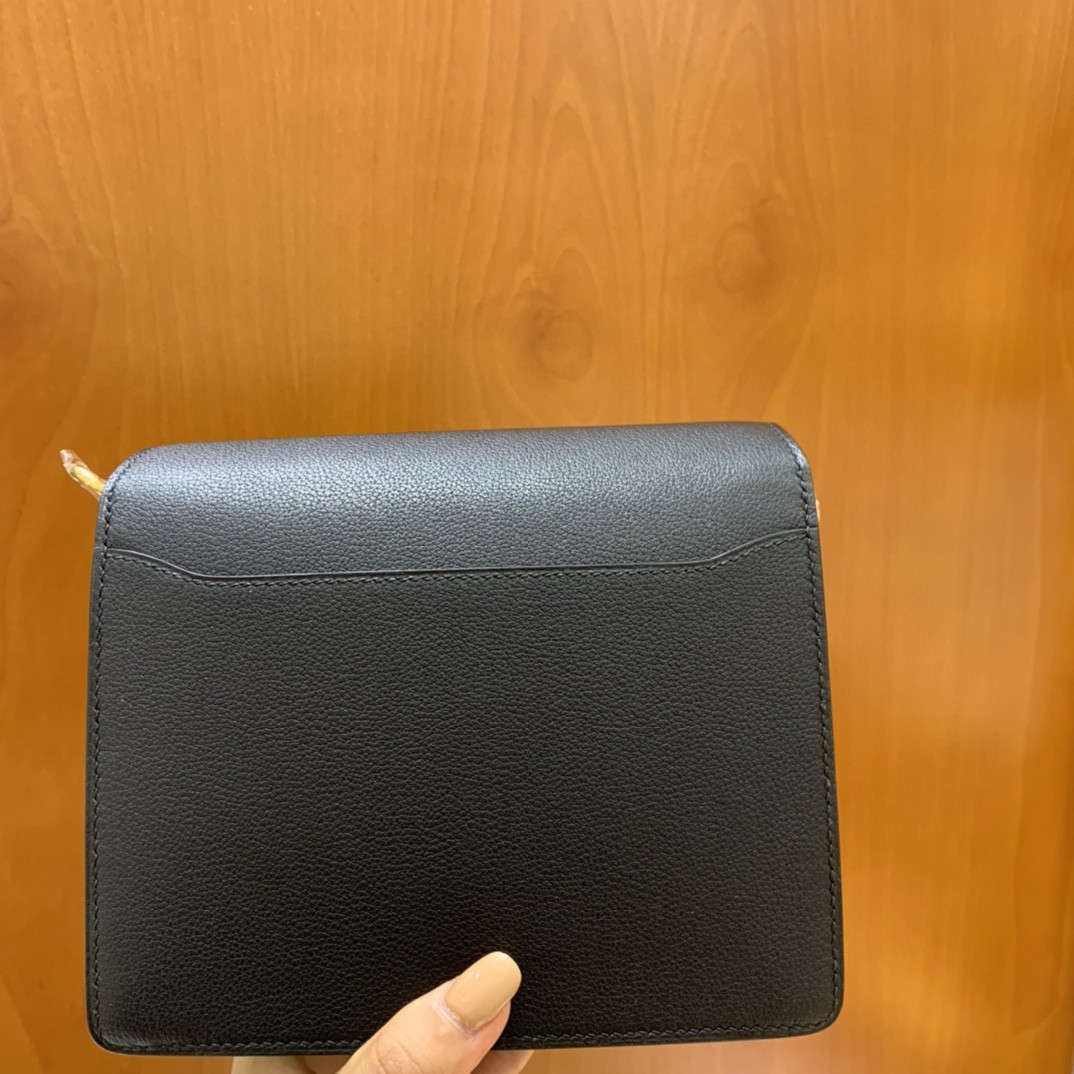 Hermès（爱马仕）Roulis 猪鼻子 evercolor 黑色 18cm 金扣 现货