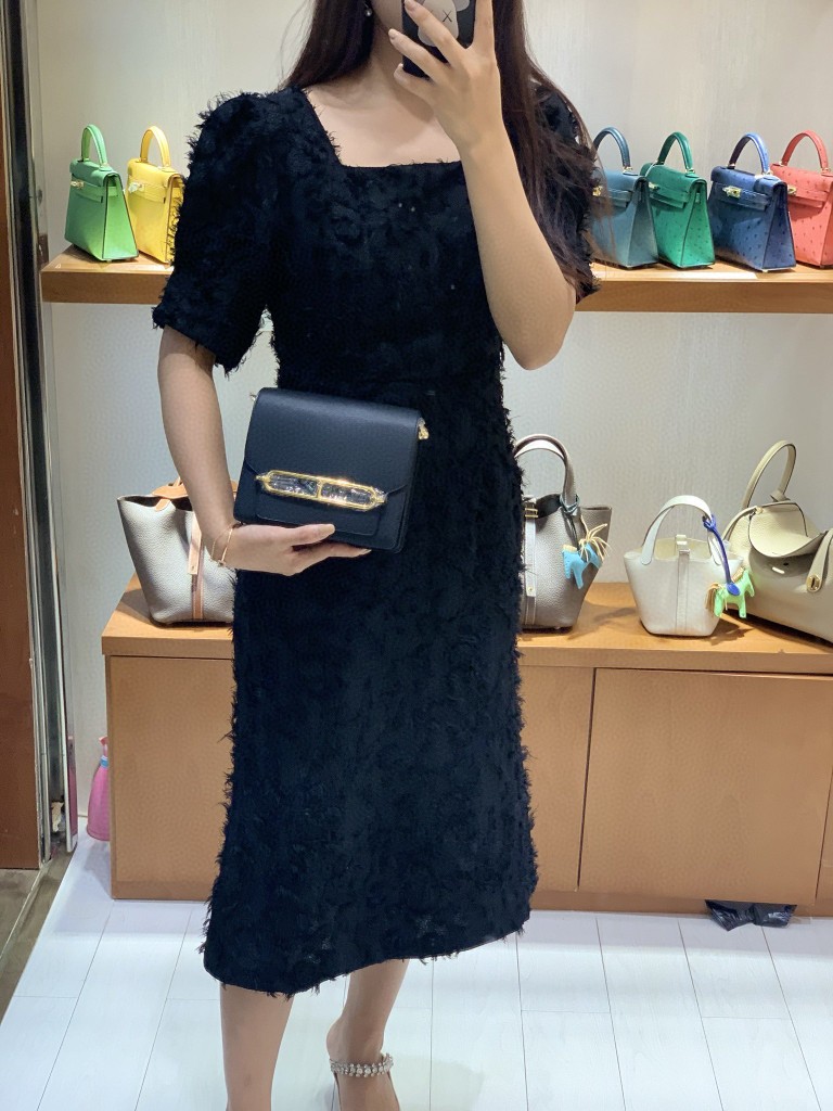 Hermès（爱马仕）Roulis 猪鼻子 evercolor 黑色 18cm 金扣 现货