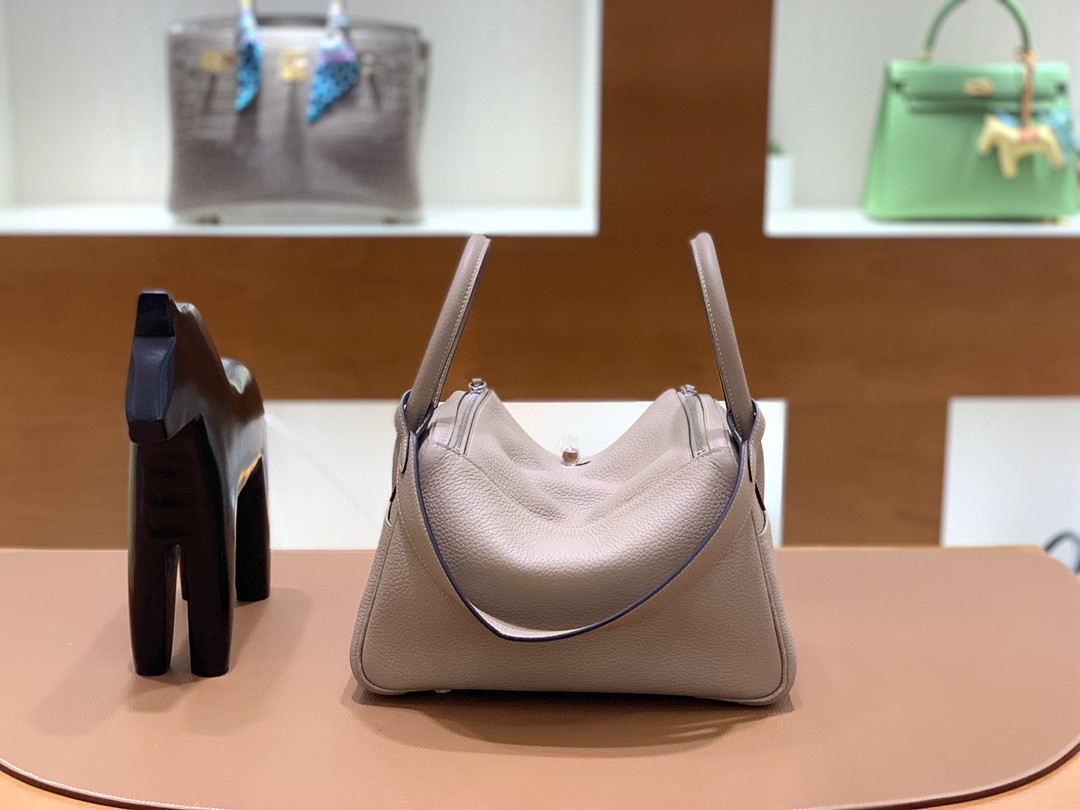 Hermès（爱马仕）Lindy 琳迪包 TC 斑鸠灰 银扣 26cm 现货