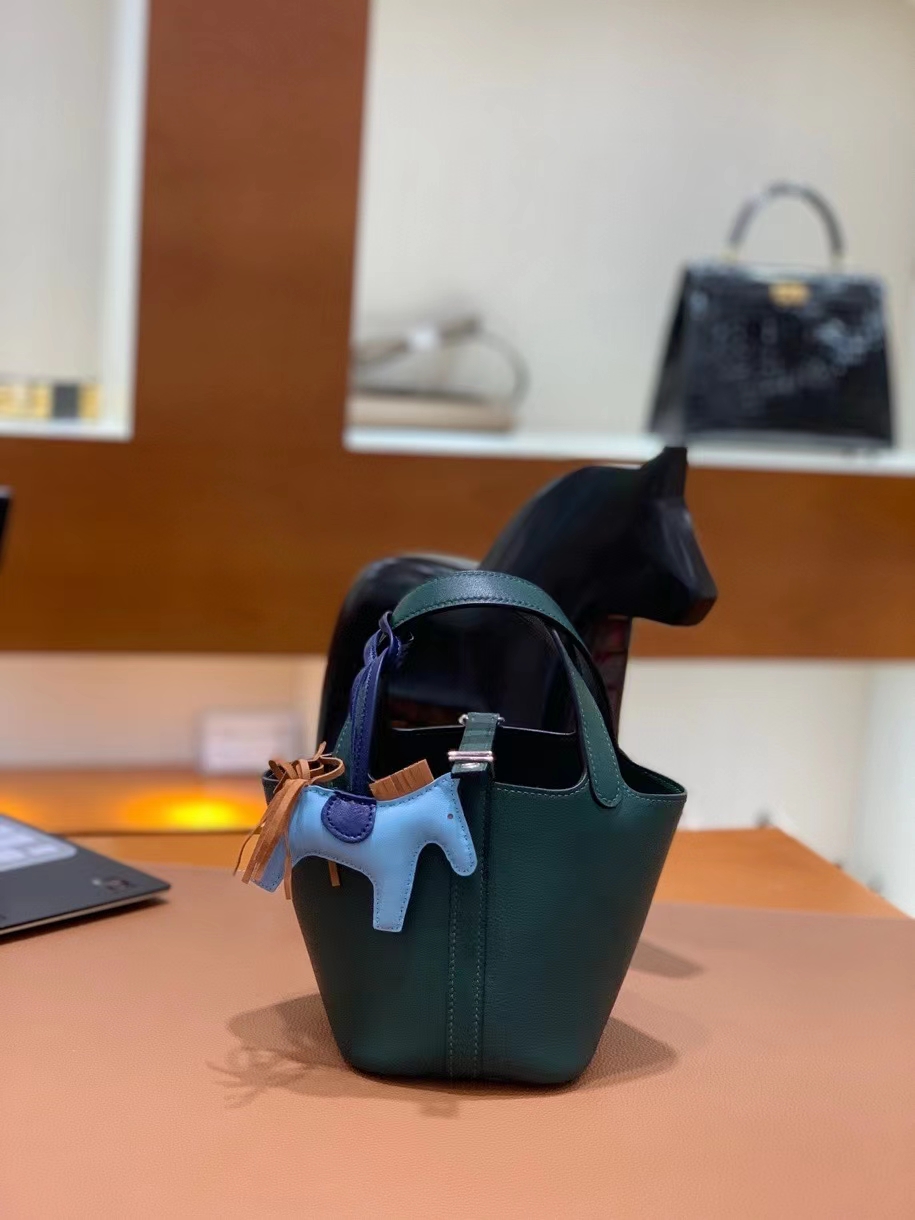 Hermès（爱马仕）Picotin 菜篮子 swift皮 英国绿 14cm 银扣 现货
