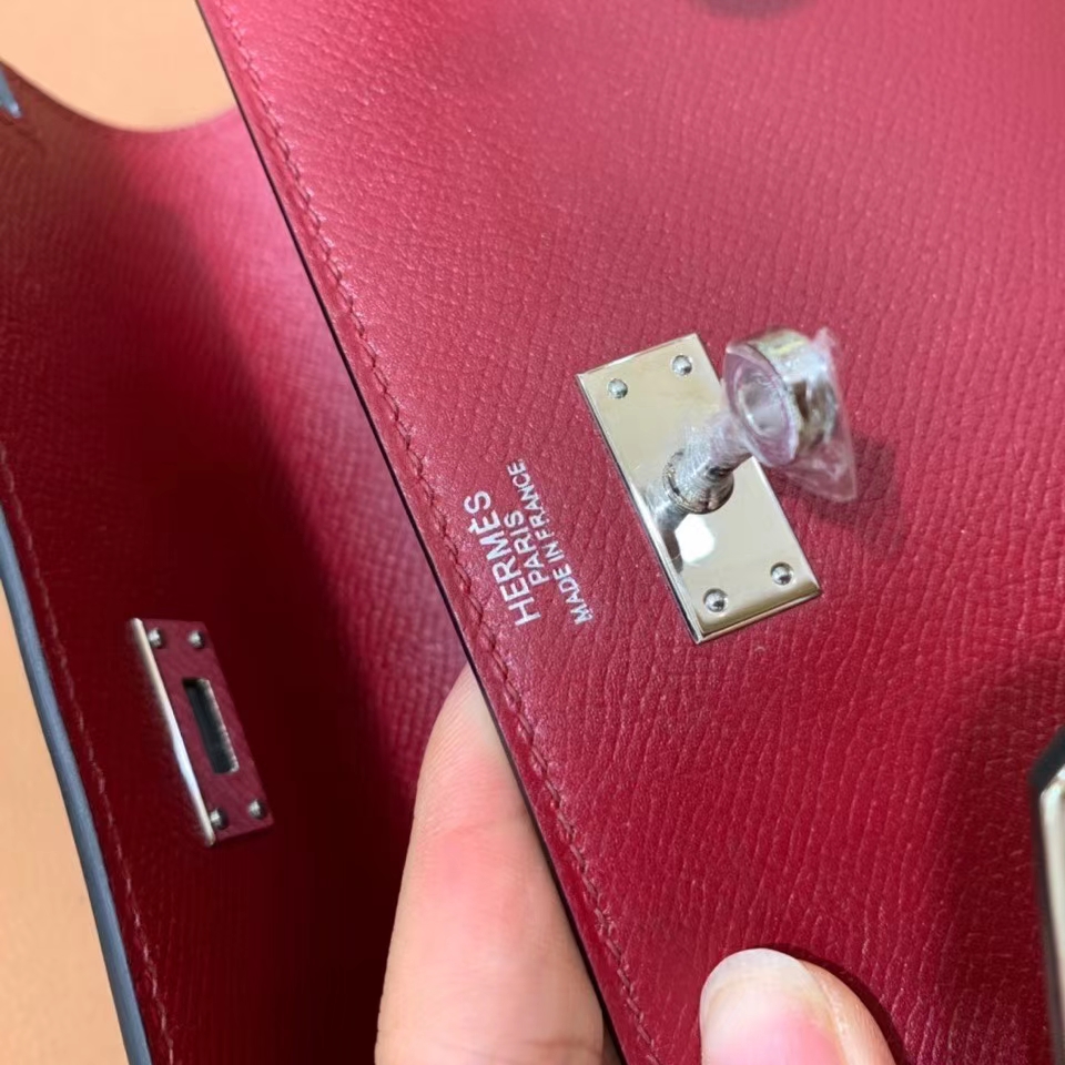 Hermès（爱马仕）epsom 石榴红 Kelly 钱夹 银扣 现货