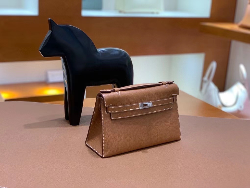 Hermès（爱马仕）Epsom 金棕色 miniKelly 22cm 银扣 现货