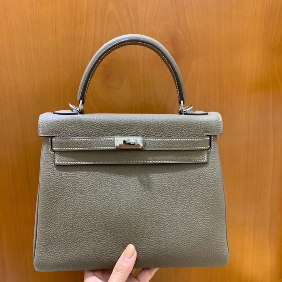 Hermès（爱马仕）Kelly 凯莉包 大象灰 Togo皮 25cm 银扣 现货