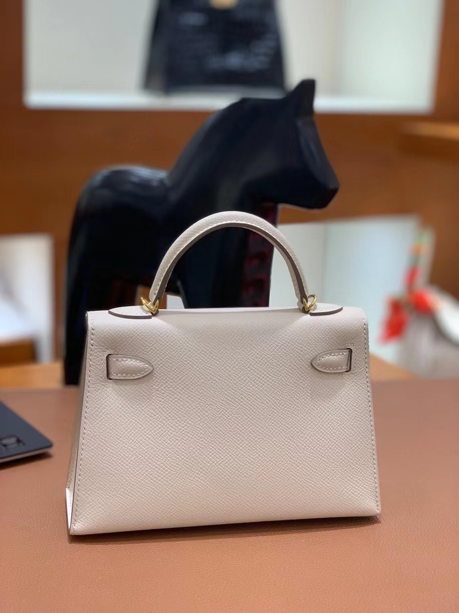 Hermès（爱马仕）epsom 奶昔白 minikelly 19cm 金扣 现货
