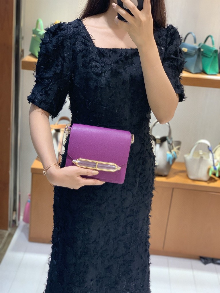 Hermès（爱马仕）Roulis 猪鼻子 evercolor 海葵紫 18cm 金扣 现货