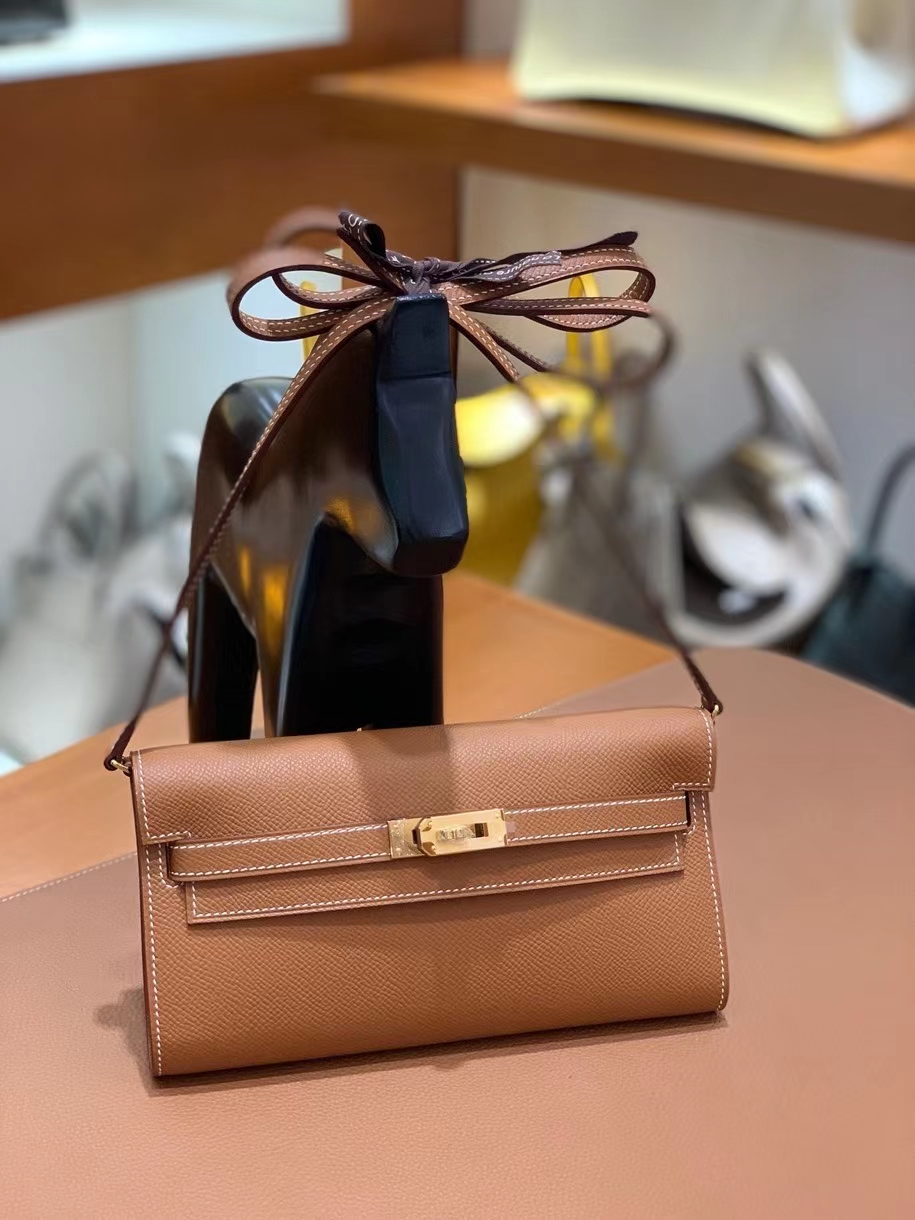 Hermès（爱马仕） Epsom 金棕色 Kelly to go wallet 金扣 现货