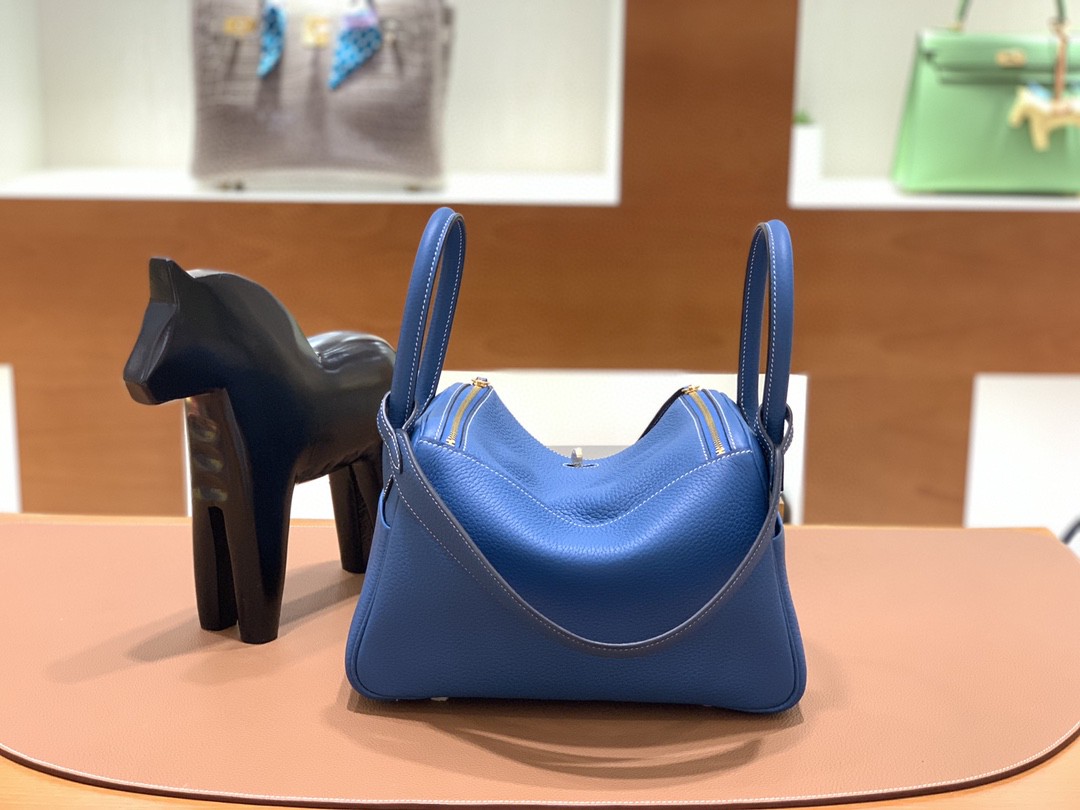Hermès（爱马仕）Lindy 琳迪包 TC 牛仔蓝 金扣 26cm 现货