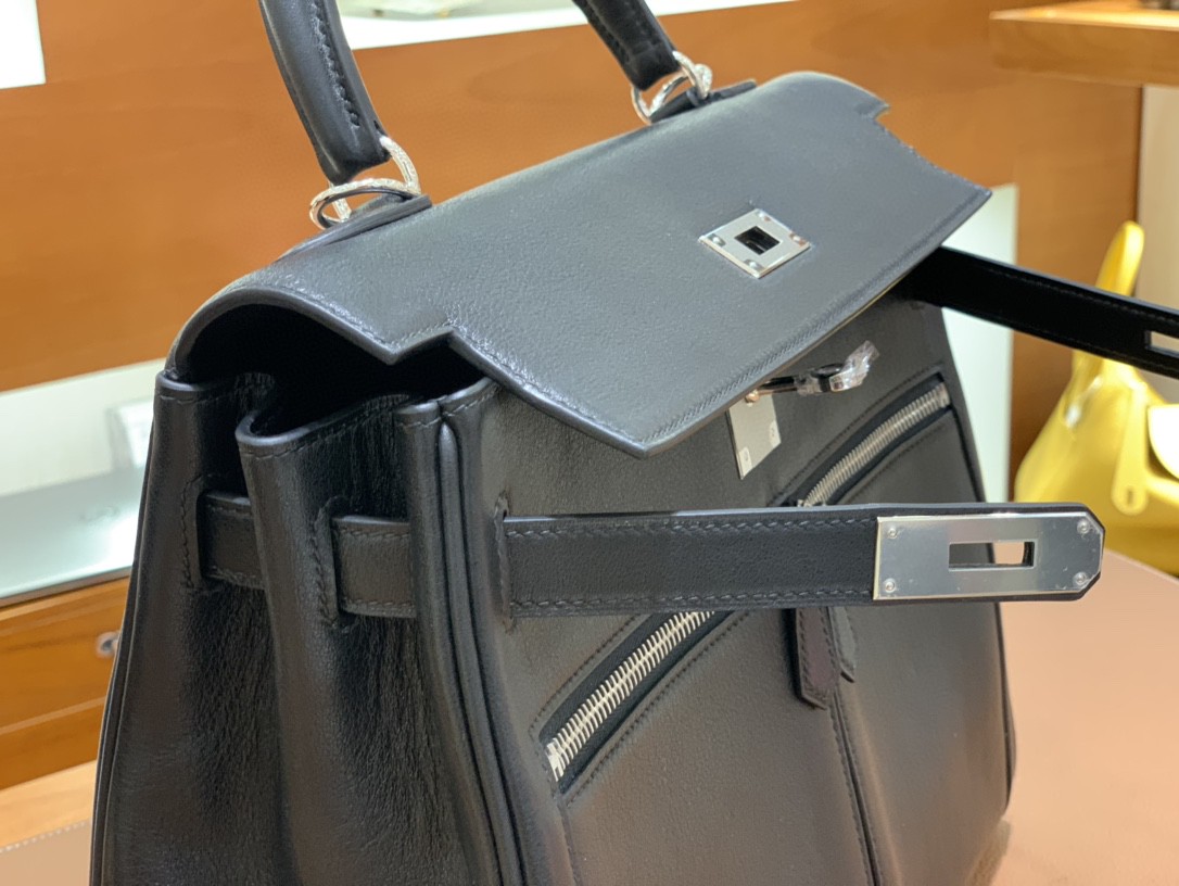 Hermès（爱马仕）Kelly lakis 黑色 swift皮 银扣 32cm 现货