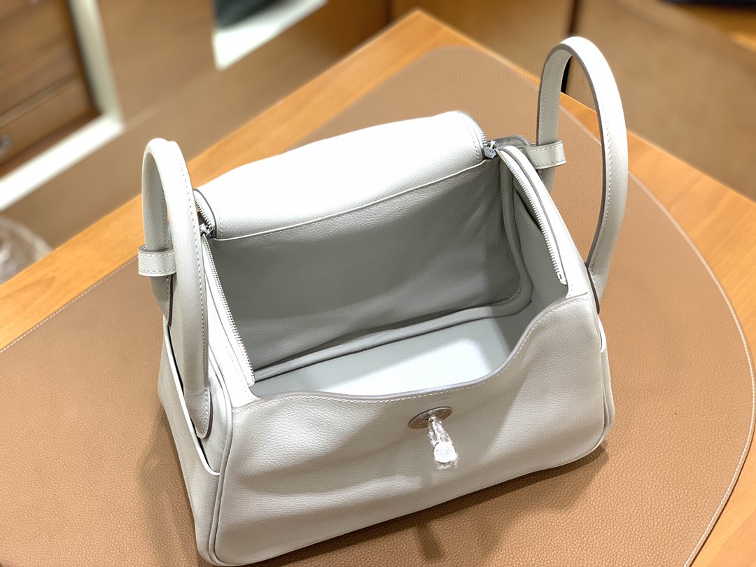 Hermès（爱马仕）Lindy 琳迪包 Evercolor 珍珠灰 银扣 26cm