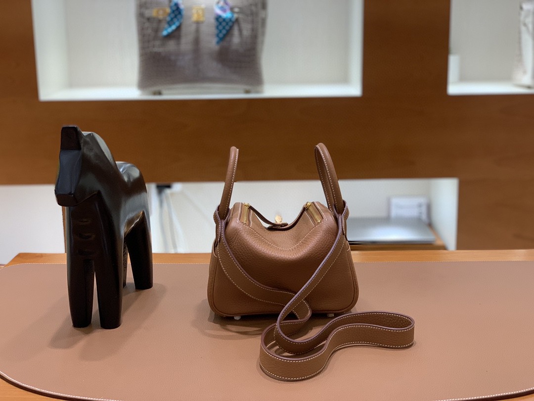 Hermès（爱马仕） minilindy 迷你琳迪 TC 金棕色 金扣
