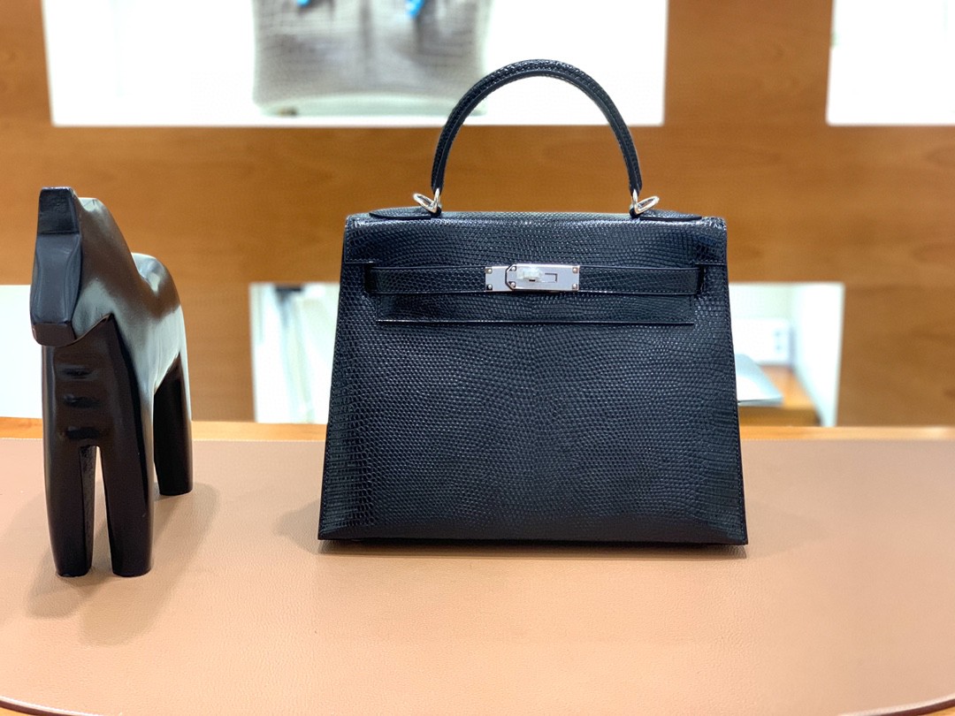Hermès（爱马仕）Kelly 凯莉包 蜥蜴皮 黑色 银扣 28cm