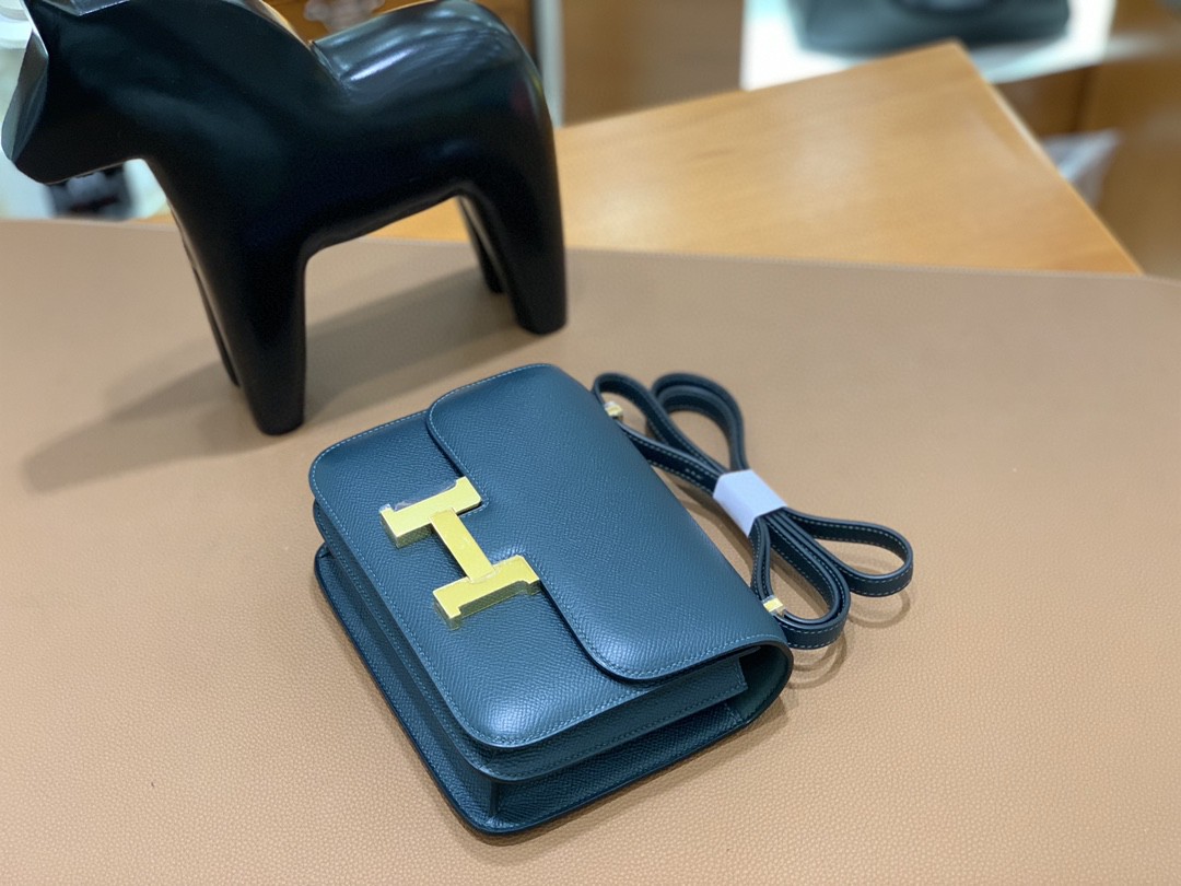 Hermès（爱马仕）Constance 空姐包 Epsom 松柏绿 19cm 金扣