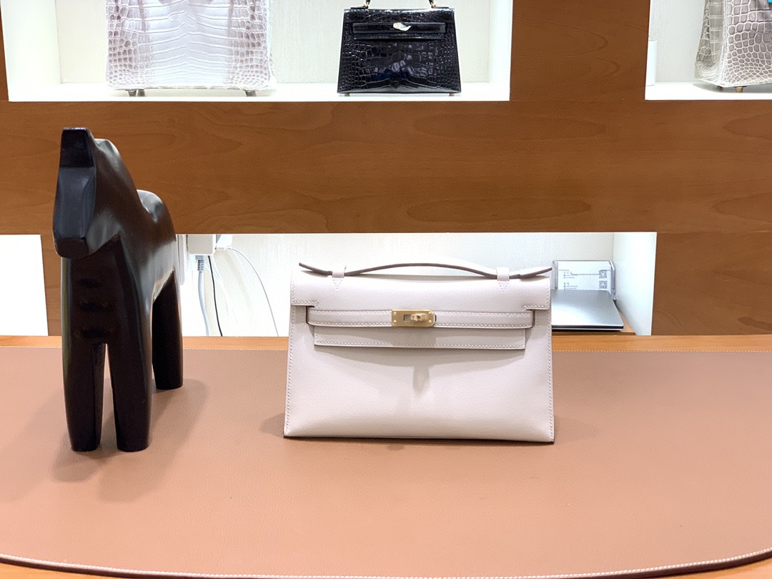 Hermès（爱马仕）mini Kelly 迷你凯莉 swift 奶昔白 金扣 22