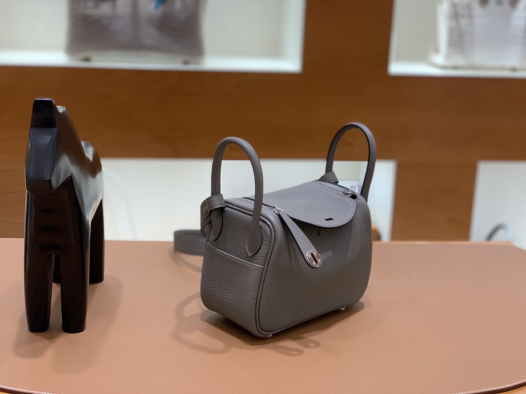 Hermès（爱马仕）Minilindy 迷你琳迪包 TC 锡器灰 银扣