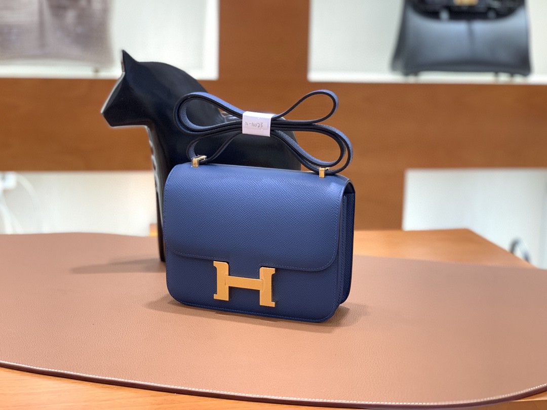 Hermès（爱马仕）Constance 空姐包 Epsom 玛瑙蓝 19cm 金扣
