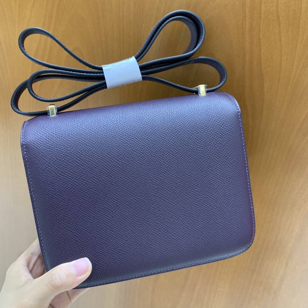 Hermès（爱马仕）Constance 空姐包 Epsom 葡萄紫 19cm 金扣