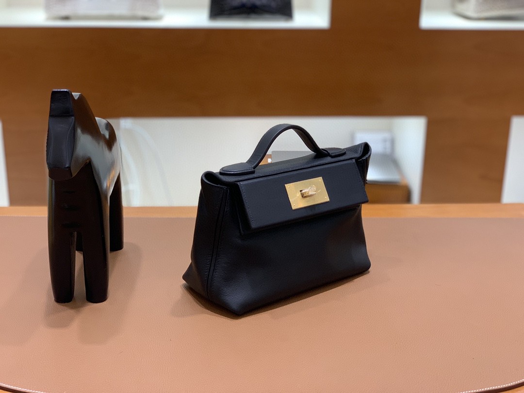 Hermès（爱马仕）mini 2424 黑色 togo拼swift皮 金扣 现货