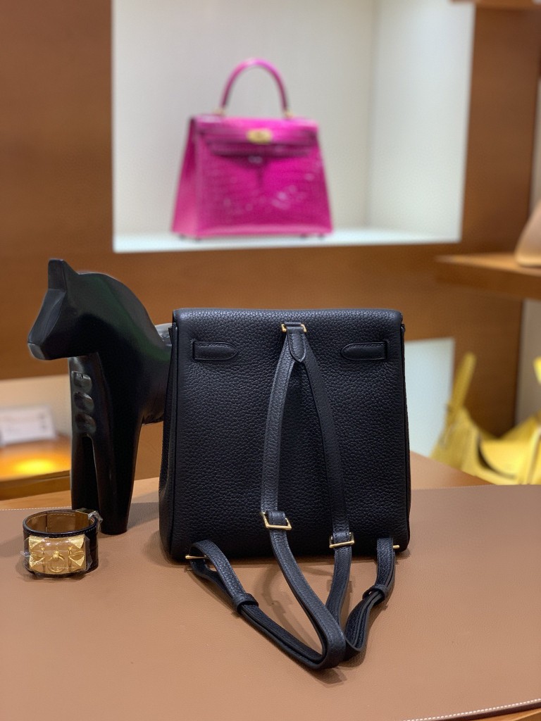 Hermès（爱马仕）Kelly ado 黑色 TC 金扣 20cm
