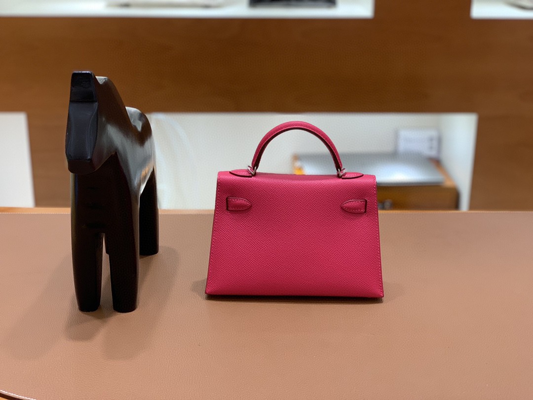 Hermès（爱马仕）mini Kelly 迷你凯莉 Epsom 银扣 i6极致粉 19cm 现货