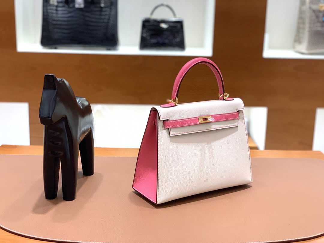 Hermès（爱马仕） Kelly 凯莉包 epsom 唇膏粉拼奶昔白 金扣 反色线 25cm