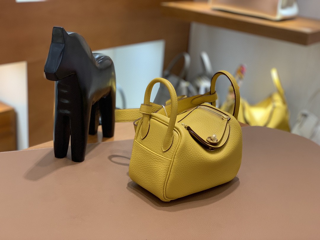 Hermès（爱马仕）mini lindy 迷你琳迪 TC 琥珀黄 金扣 19cm