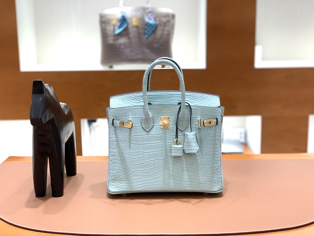 Hermès（爱马仕） Birkin 铂金包 雾面美洲鳄 薄荷绿 金扣 25cm