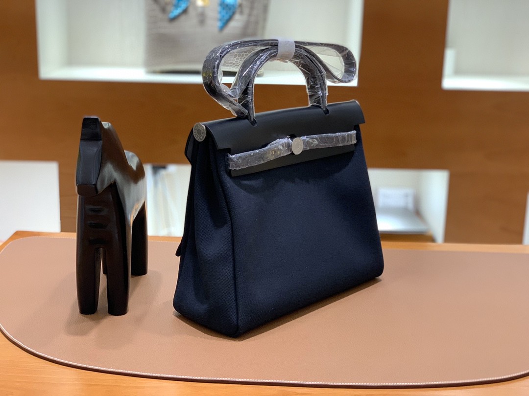 Hermès（爱马仕）herbag Box帆布 黑色 内缝 银扣 31cm