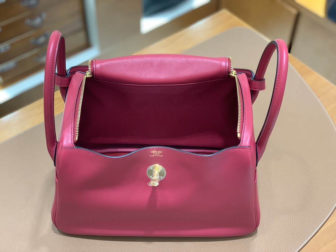 Hermès（爱马仕）Lindy 琳迪包 Swift 宝石红 金扣 30cm
