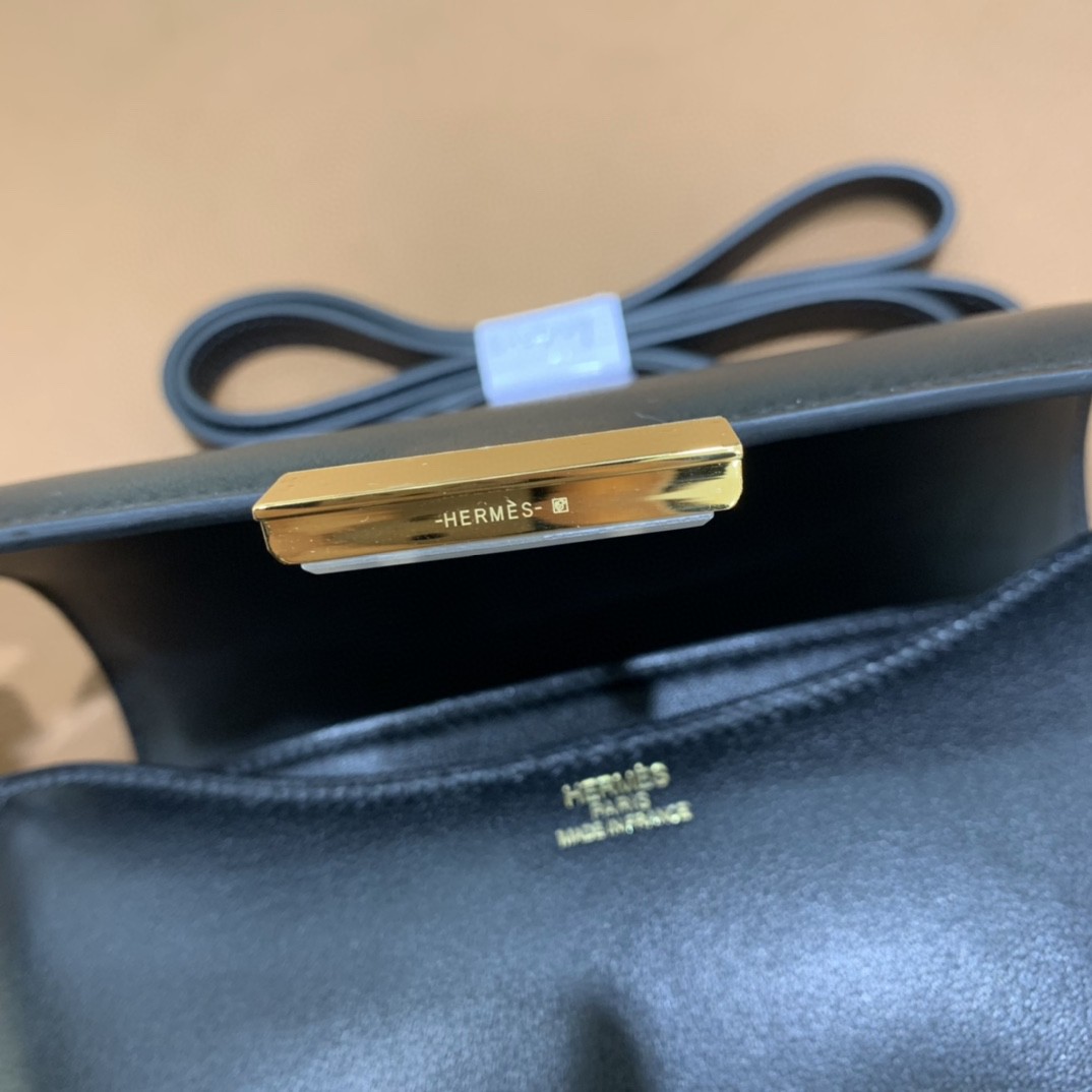 Hermès（爱马仕）Constance 空姐包 swift 黑色 金扣 19cm