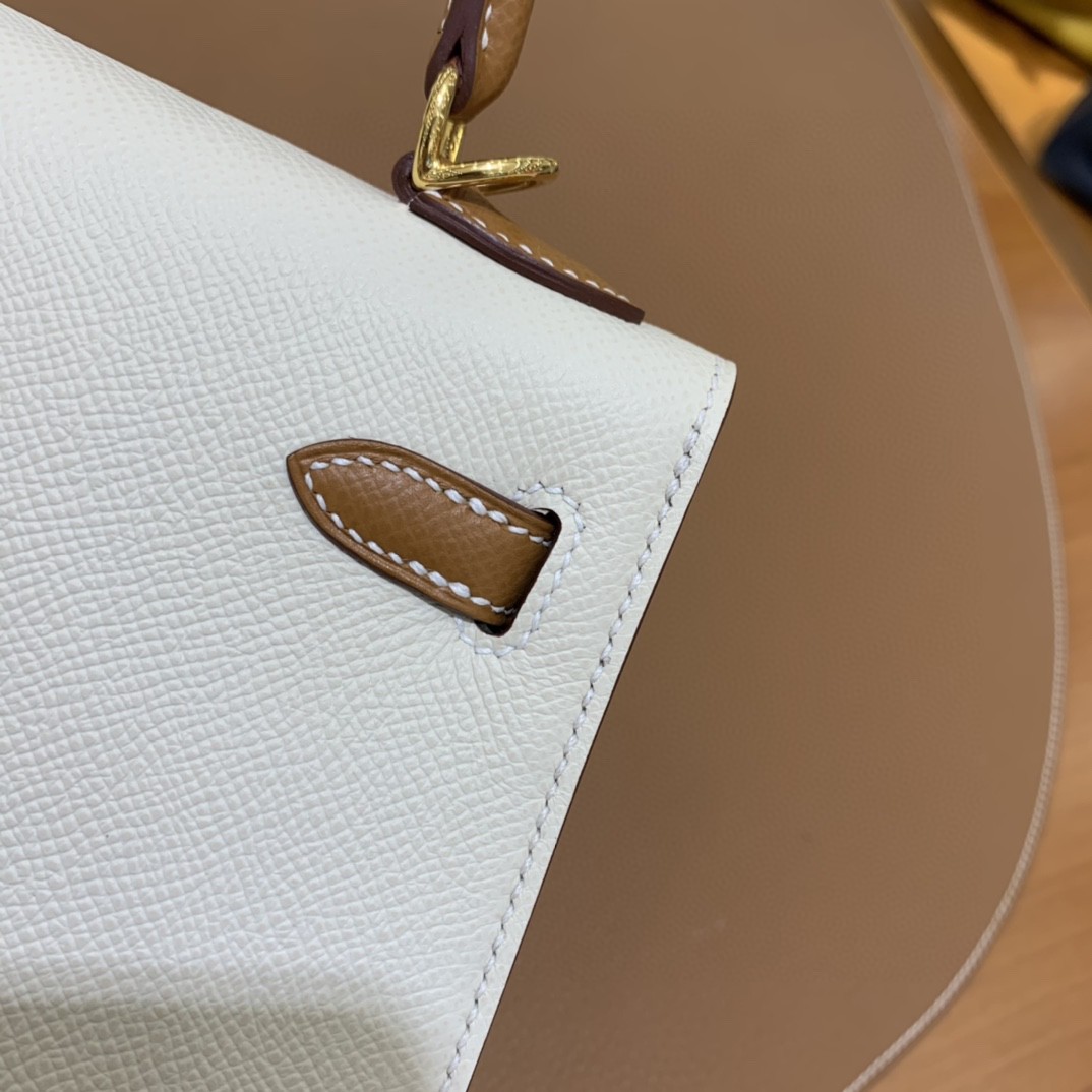 Hermès（爱马仕）Kelly 凯莉包 epsom 奶昔白拼金棕色 金扣 25cm